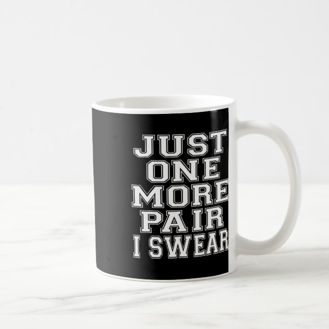 Mug Garçons Sketll Passionné de baskets Juste une pair (Droite)