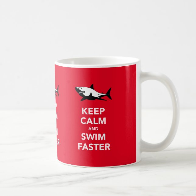 Mug Gardez le calme et nagez (avec le requin blanc) (Droite)