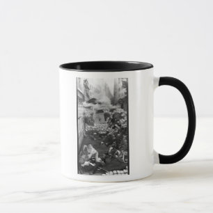 Mug Gavroche rassemblant des cartouches