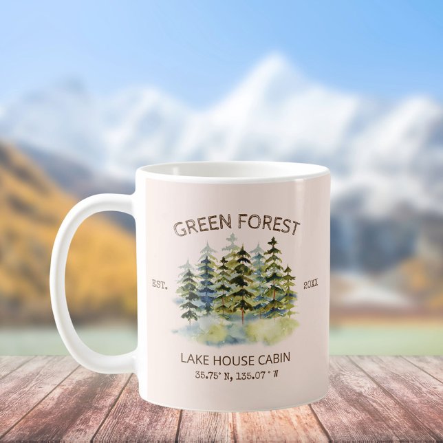 Mug Gîte de cabane à l'aquarelle de la forêt verte bru (In situ Outdoor)