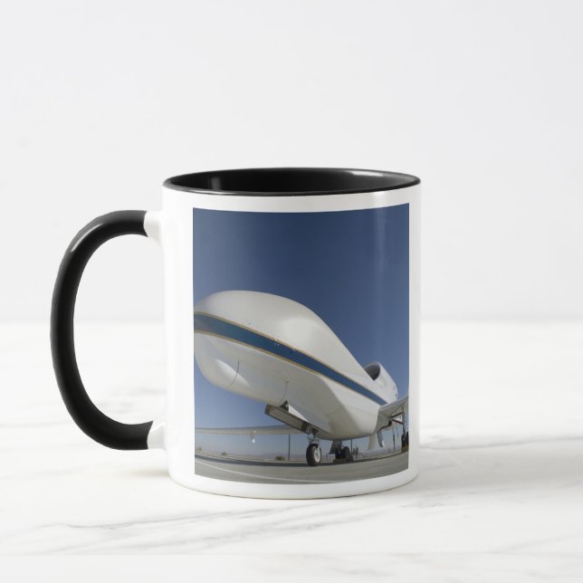 Mug Global Hawk avion sans pilote 2 (Gauche)