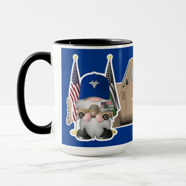 Mug Gnome de la Force aérienne avec Camion militaire (Gauche)