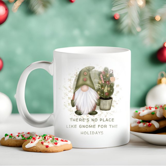Mug Gnome de Noël drôle d'arbre Pas de lieu comme Gnom ("There's no place like gnome for the holidays" Christmas mug)