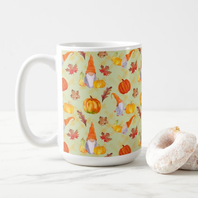 Mug Gnomes d'automne à l'aquarelle, citrouilles et feu (Avec donut)