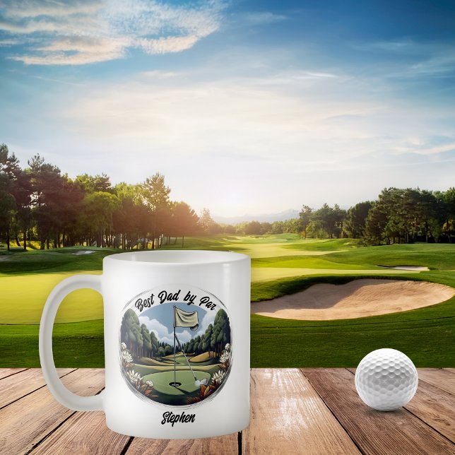 Mug Golf Club et Ball Best Papa par Nom (Golf Course Club and Ball with Flag "Best Dad by Par" Name Coffee Mug)