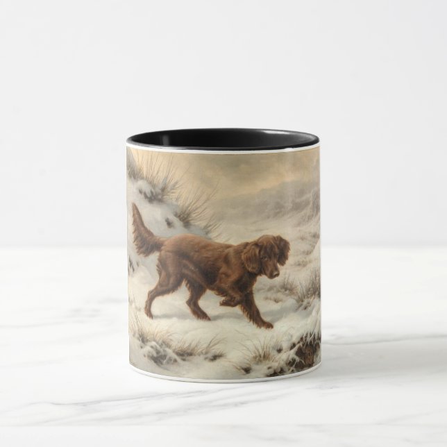 Mug Gordon Setter Dog dans un paysage hivernal enneigé (Centre)