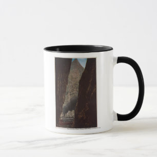 Mug Gorge royale, Co - vue d'une crevasse dans royal