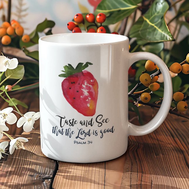 Mug Goûter et voir que le Seigneur est bon Berry Vinta (Taste and see that the Lord is good! This mug can be a sweet reminder to savor God's grace.)