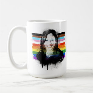 Mug Graffiti inclus Kamala Harris Pride
