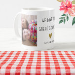 Mug Grand grand-mère petits-enfants 2 Photo Collage<br><div class="desc">Un joli cadeau de mug photo pour grand-mère personnalisée avec 2 photos et nom.</div>