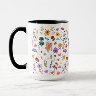 Mug Grand-mère dans la boue de jardin avec fleurs pers