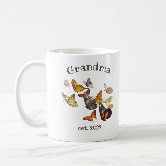 Mug Grand-mère PERSONNALISABLE Date - Première fois Gr (Gauche)