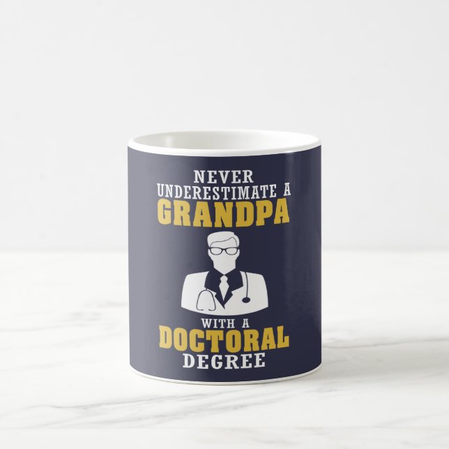 Mug Grand-papa de doctorat (Centre)