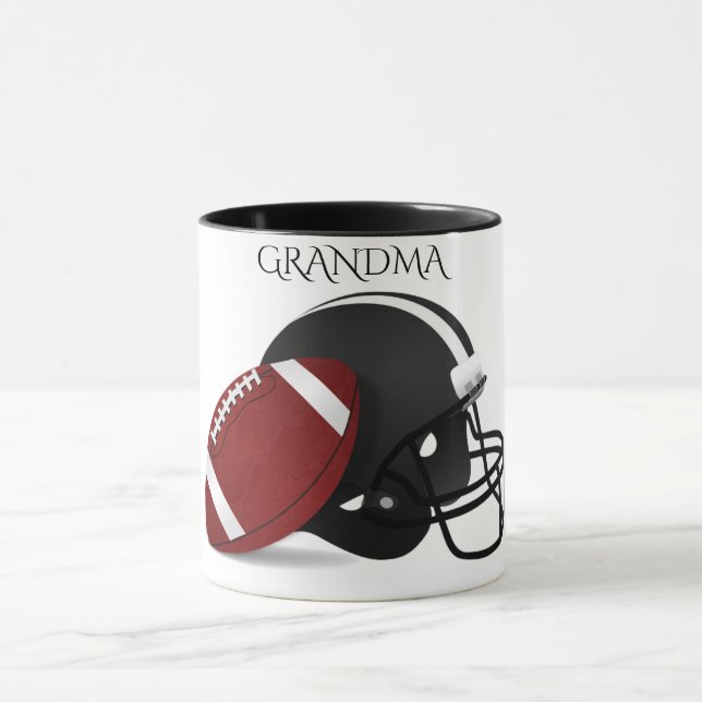 Mug GRANDMA football deux toned mug. (Centre)
