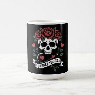 Mug Graphique Darkly Yours : Crâne gothique avec roses