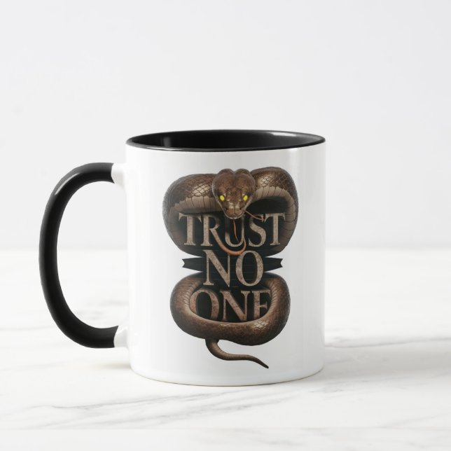 Mug Gras 'Trust No One King Snake Mug' (Gauche)