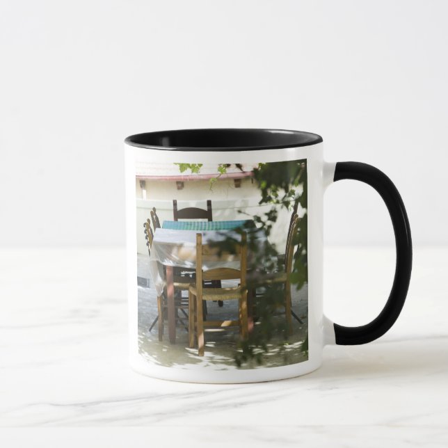 Mug GRÈCE, CRÈTE, province de Hania, Vamos : table de  (Droite)