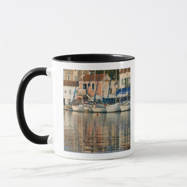 Mug GRÈCE, Îles Ioniennes, KEFALONIA, Fiskardo: (Gauche)