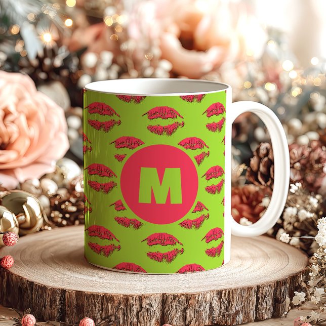 Mug Green and Red XOXO Kissing Lips Personalized (Créateur téléchargé)