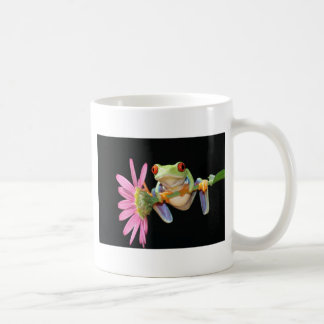 Mug grenouille d'arbre observée par rouge