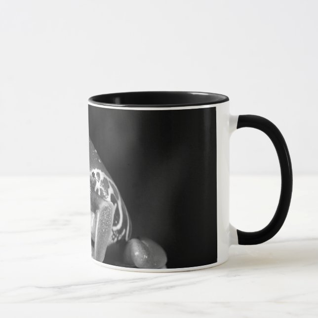 Mug Grenouille d'arbre observée par rouge (Droite)