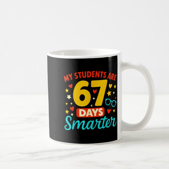 Mug Groovy Mes élèves sont 67 jours plus intelligents  (Droite)