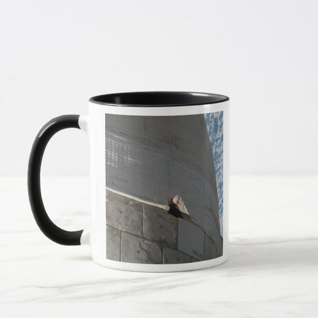 Mug Gros plan de la navette spatiale Atlantis (Gauche)