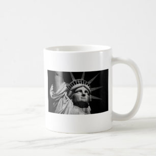 Mug Gros plan Statue blanche noire de la Liberté New Y