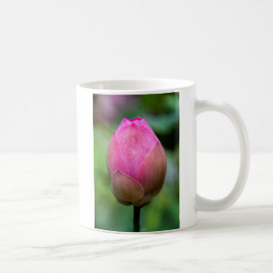 Mug Gros plan sur un bouton de fleur de lotus, Bali