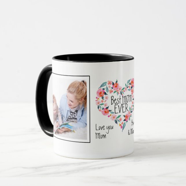 Mug Guirlande florale de coeur du meilleur rose de (Devant gauche)