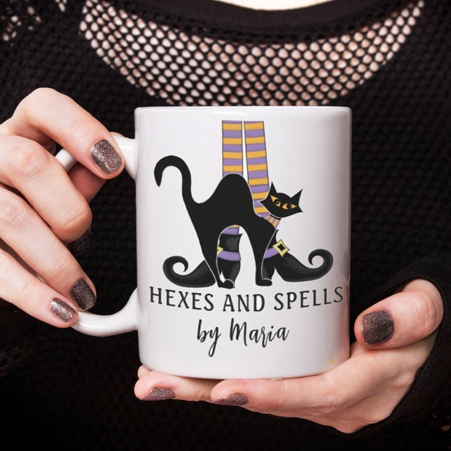 Mug Halloween sorcières Chat noir mignonne Script café (Cute whimsical Halloween witch with black cat. customized with name. )