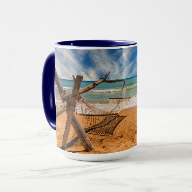 Mug Hamac sur une plage tropicale (Devant gauche)