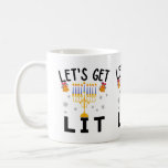 Mug Hanoukka, on va se faire un T-shirt<br><div class="desc">Cette Tee Cute spéciale est une idée de cadeau pour Joyeux cadeau de Noël pour le jour de Noël et les Jours fériés. Lit cadeau de Noël. Grand cadeau de Noël pour Hommes Femmes,  garçons,  filles qui aime mignon Get Lit.</div>