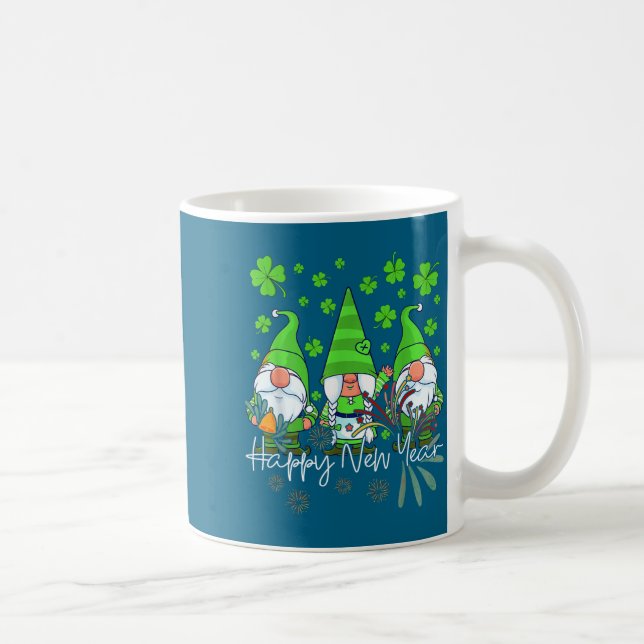 Mug Happy New Year 2023 Gnomes Irish Patrick Day Famil (Droite)