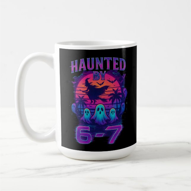 Mug Haunted par 67 Funny Halloween Meme (Gauche)