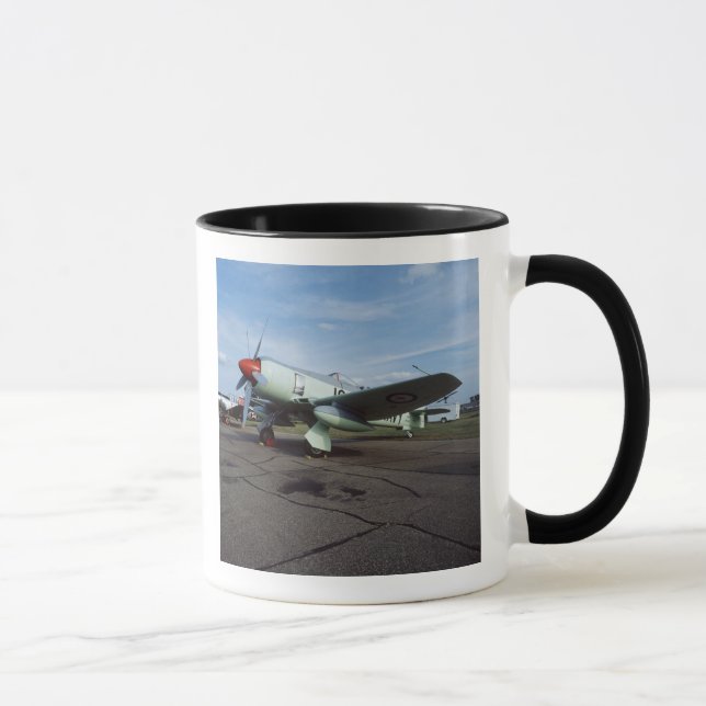 Mug Hawker Sea Fury au CAF, Minnesota Wing, au 2 (Droite)