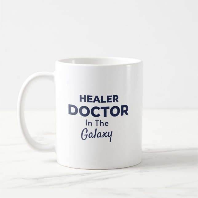 Mug Healer Doctor in the Galaxy Typography Design (Gauche)