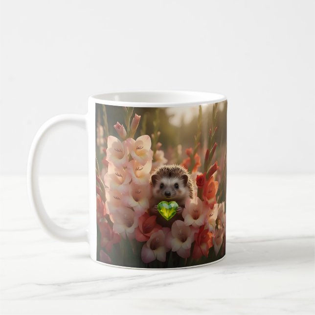 Mug Hérisson mignon d'août avec cœur de péridot (Gauche)