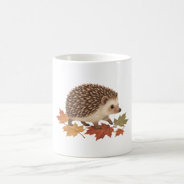 Mug Hérisson parmi les feuilles d'érable tombées (Centre)