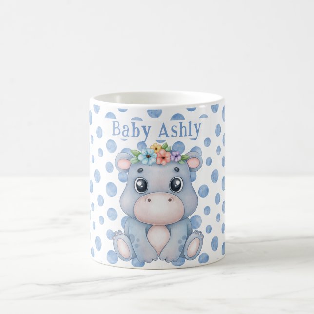 Mug Hippopotame mignon avec nom de bébé pois bleus (Centre)