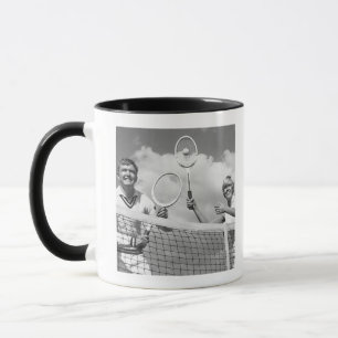 Mug Homme et femme jouant au tennis