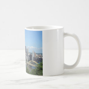Mug Horizon du centre de Pittsburgh d'antenne