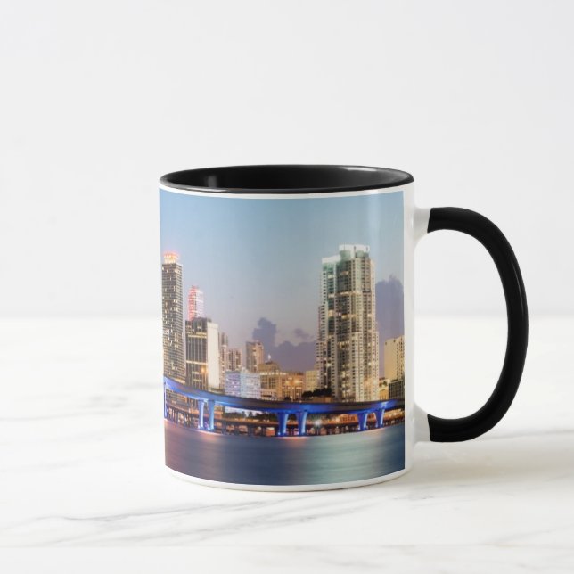 Mug Horizon lumineux de Miami du centre au crépuscule (Droite)