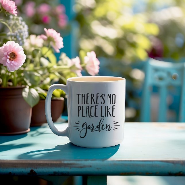Mug Il n'y a pas d'endroit comme le jardin (Créateur téléchargé)