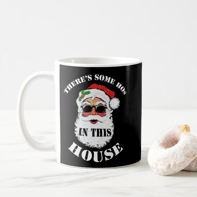 Mug Il y a des trous dans cette maison Noël Père Noël (Avec donut)