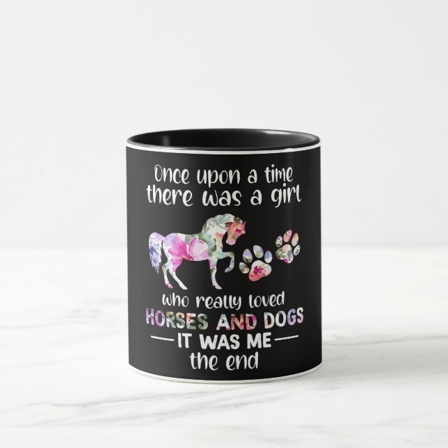 Mug Il Y Avait Une Fille Qui Aimait Le Cheval (Centre)