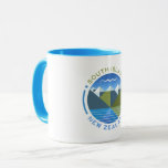 MUG ÎLE DU SUD NOUVELLE-ZÉLANDE<br><div class="desc">South Island est l'une des destinations les plus excitantes et les plus belles de Nouvelle-Zélande. Cette oeuvre d'art saisit le sentiment cool et étendu du lac et des pics lointains.</div>