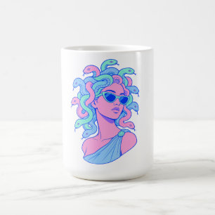 Mug Illustration Rétro‑Pop Méduse – Lunettes de soleil