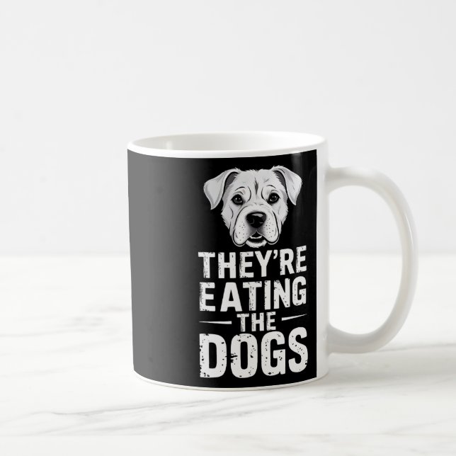 Mug Ils mangent Les Chiens Drôle Trump Débat Électio (Droite)