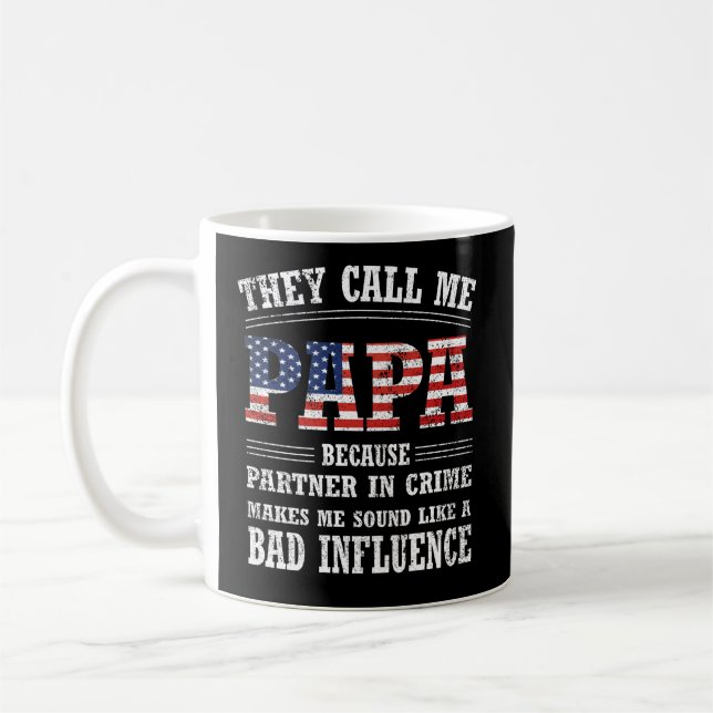 Mug Ils m'appellent papa parce que partenaire du crime (Gauche)